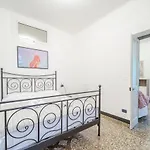 Genoa Porto Antico Central Comfy Apartment